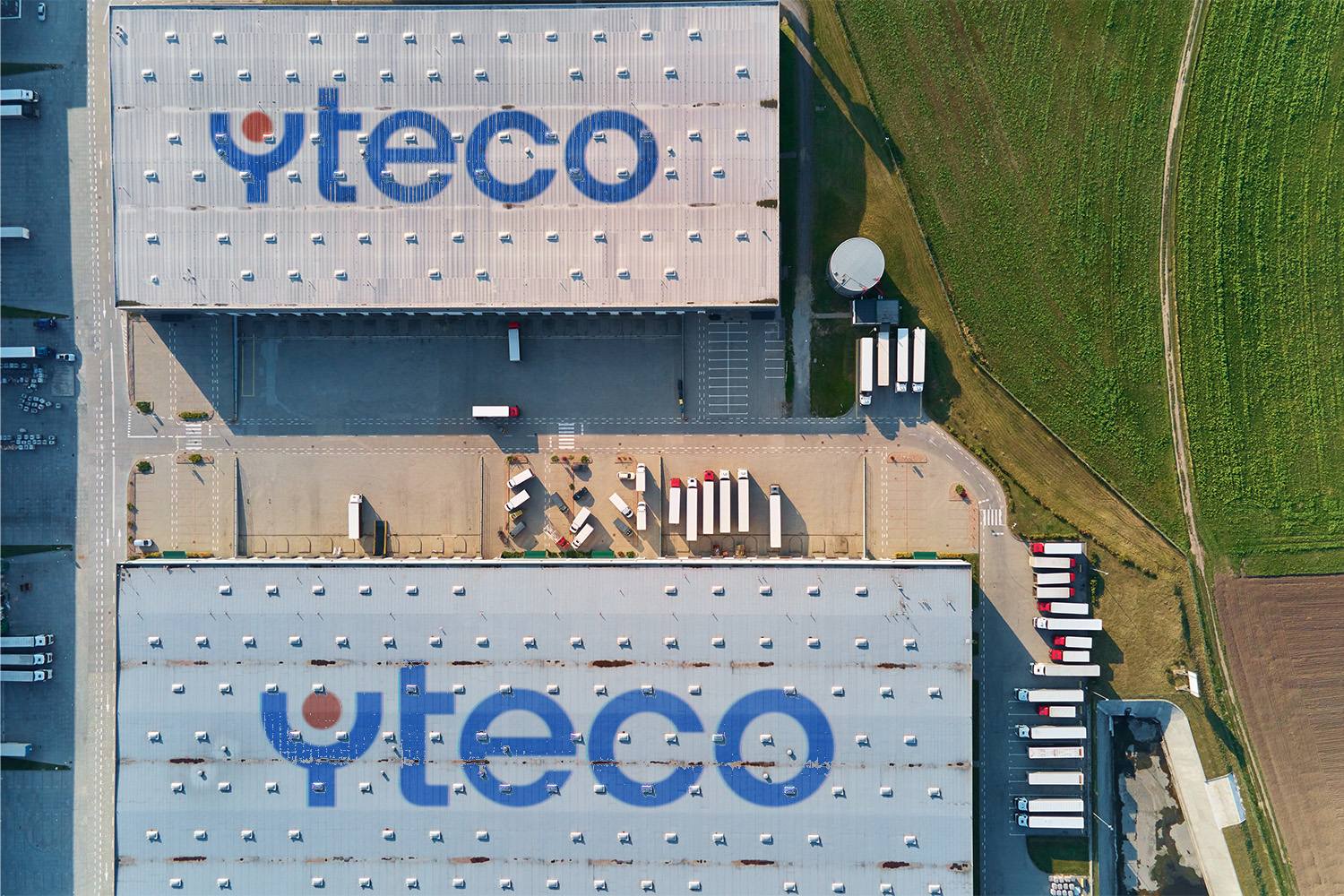 YTECO houseware rooftop mockup design