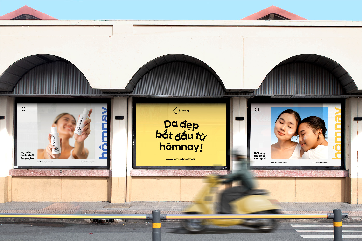 homnay billboard ben thanh