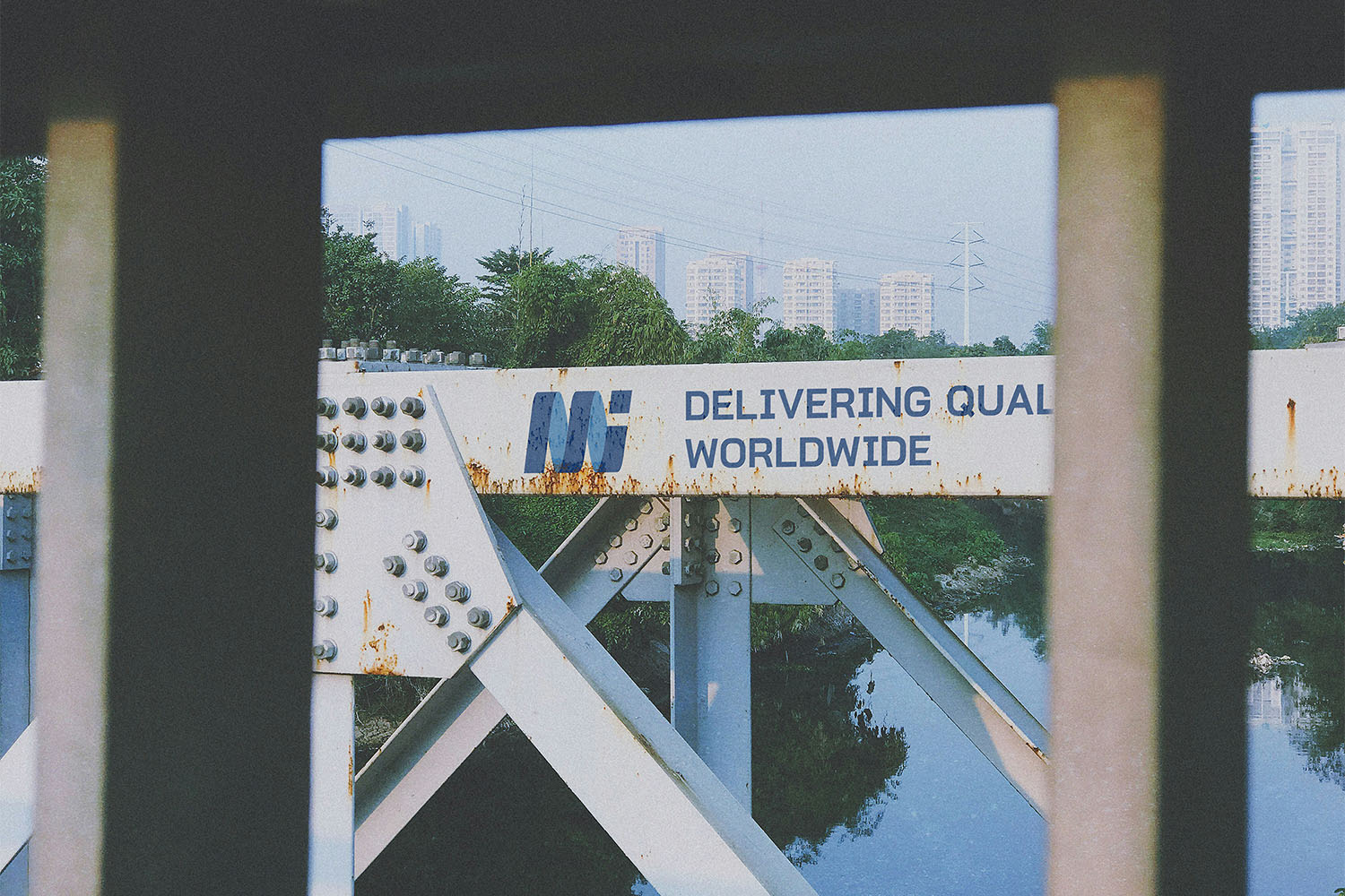 NMI-Brigde-Steel